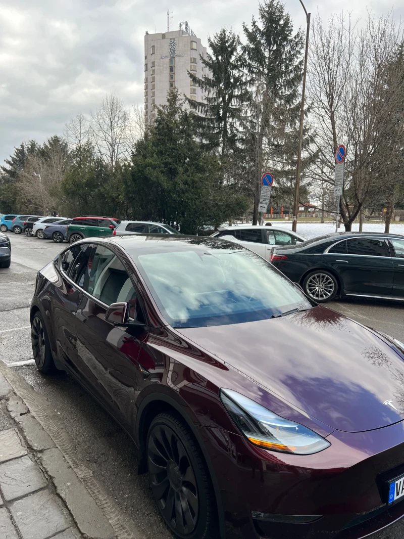 Tesla Model Y LR, AWD + free Scharger в Европа ; А/С Tesla 22kw , снимка 6 - Автомобили и джипове - 49274572