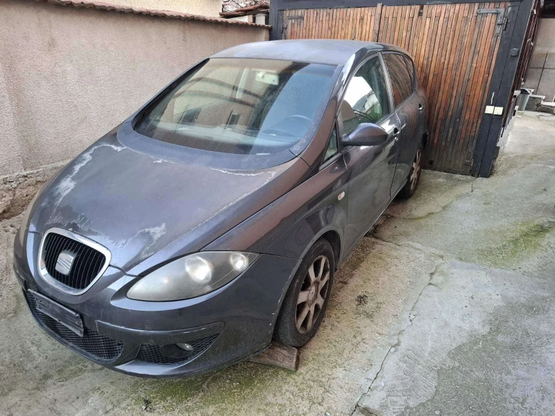 Seat Altea 1.9 tdi на части, снимка 2 - Автомобили и джипове - 49355571