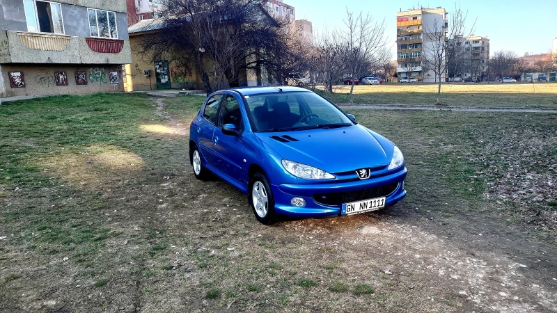 Peugeot 206 1.4HDI, снимка 2 - Автомобили и джипове - 49364449