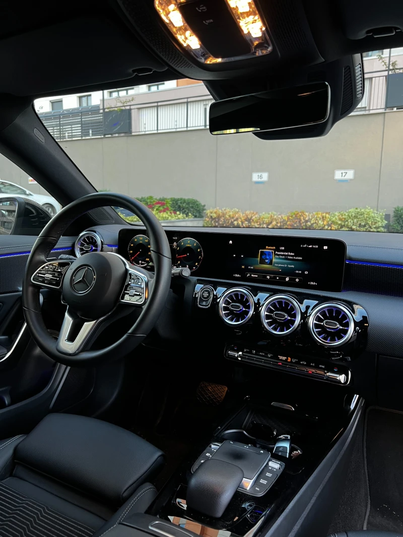 Mercedes-Benz CLA 200 2024 ГАРАНЦИОНЕН MULTIBEAM* AMBIENT* DISTR* LANE* , снимка 6 - Автомобили и джипове - 52737472