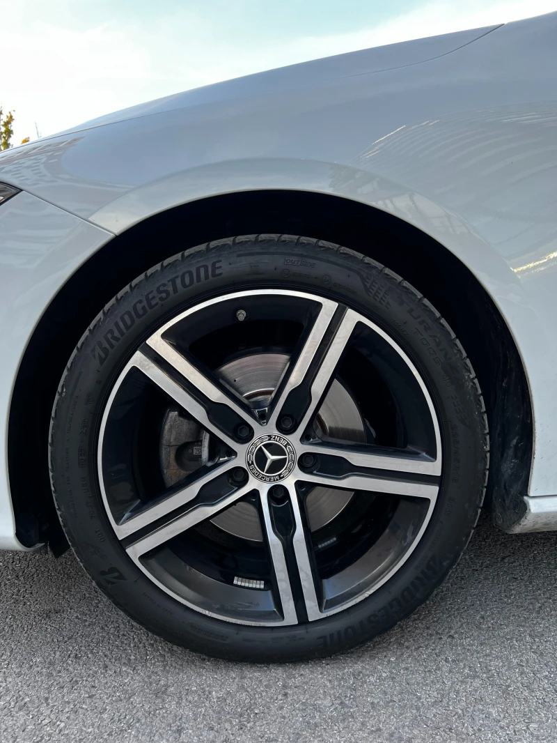 Mercedes-Benz CLA 200 2024 ГАРАНЦИОНЕН MULTIBEAM* AMBIENT* DISTR* LANE* , снимка 16 - Автомобили и джипове - 52737472