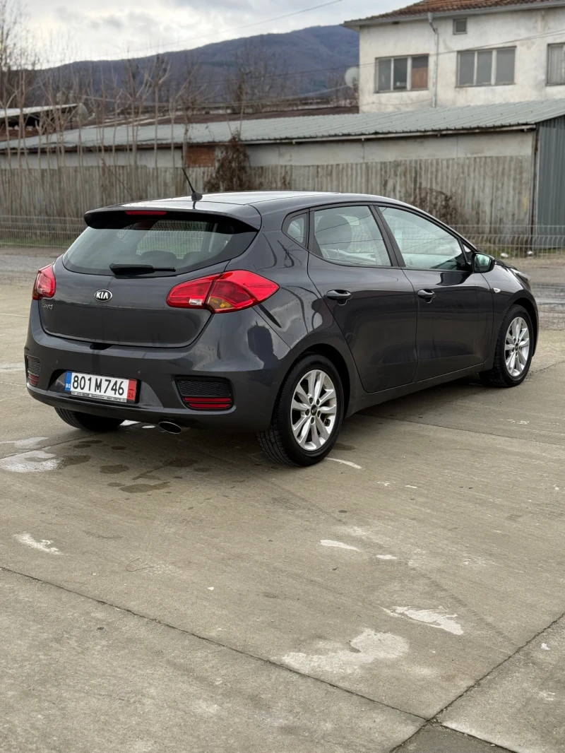 Kia Ceed 1.4 CVVT Facelift, снимка 5 - Автомобили и джипове - 53247777