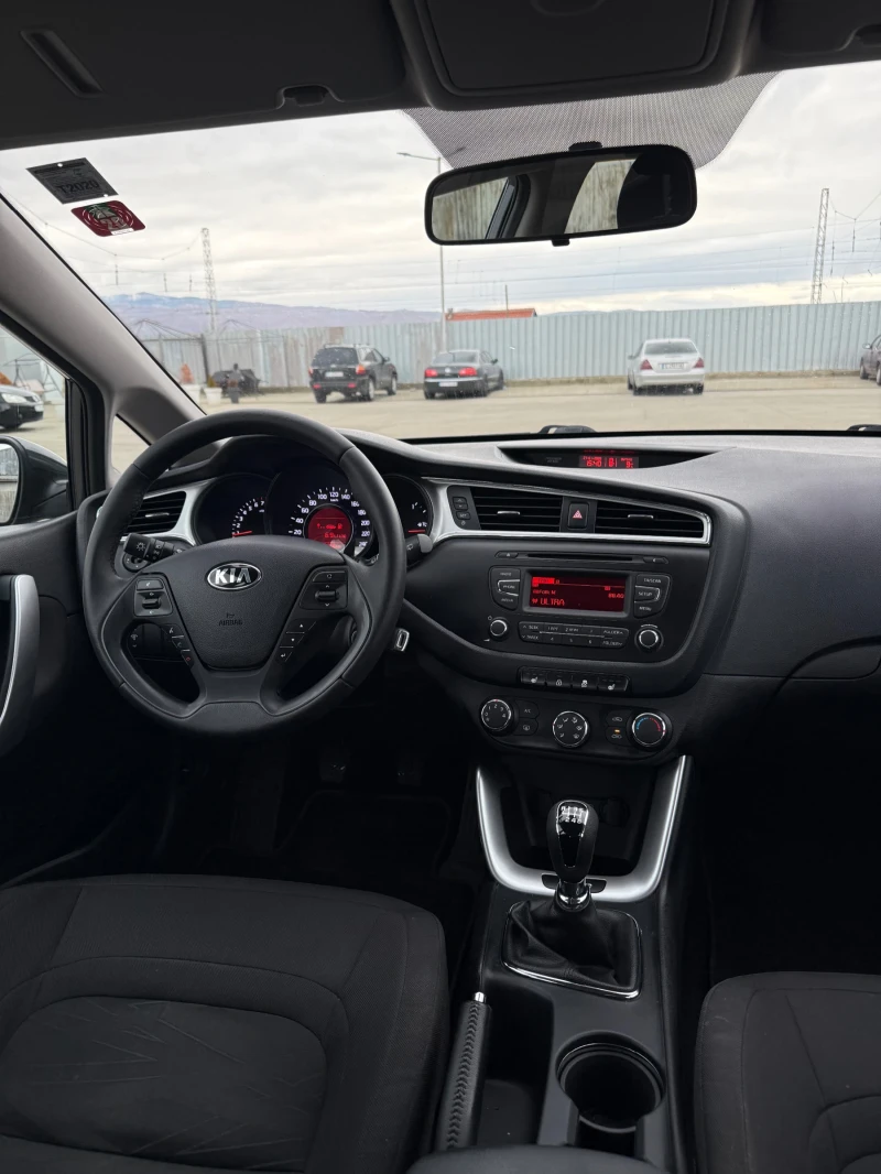Kia Ceed 1.4 CVVT Facelift, снимка 12 - Автомобили и джипове - 53247777