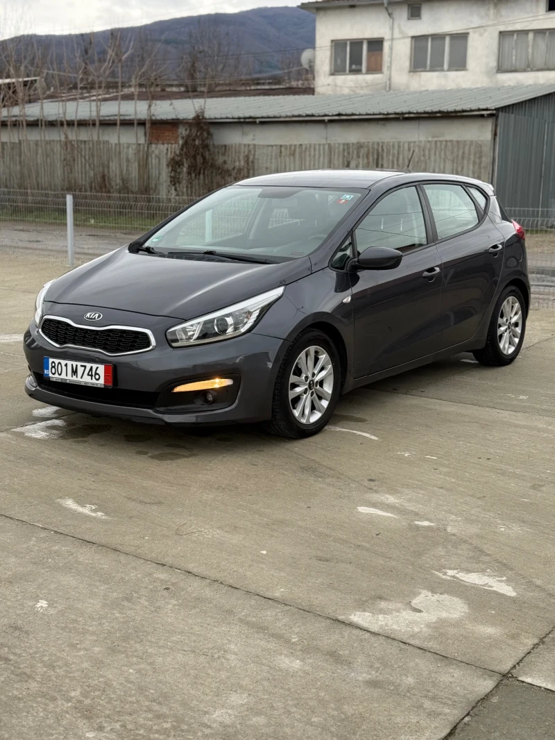 Kia Ceed 1.4 CVVT Facelift, снимка 3 - Автомобили и джипове - 53247777