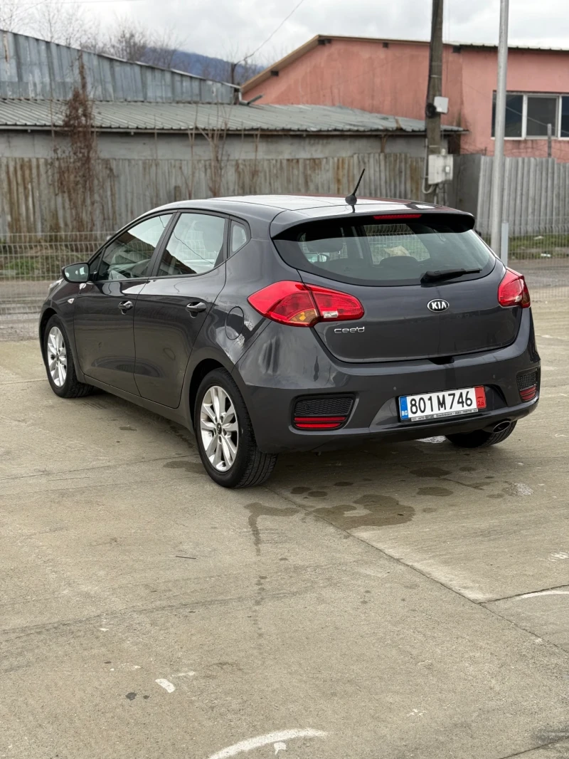 Kia Ceed 1.4 CVVT Facelift, снимка 4 - Автомобили и джипове - 53247777