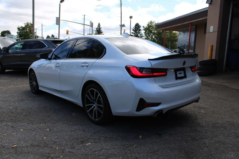 BMW 330 * 330xe * CARFAX * ЦЕНА ДО БГ, снимка 6 - Автомобили и джипове - 53432155