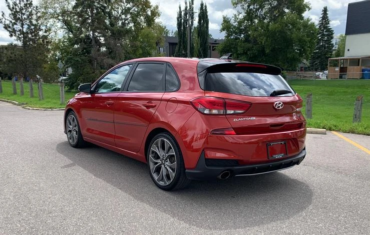 Hyundai Elantra GT N-line Ultimate* Обдух* Carplay* Пано, снимка 6 - Автомобили и джипове - 53985945