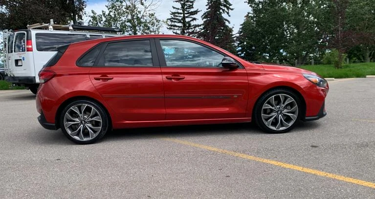 Hyundai Elantra GT N-line Ultimate* Обдух* Carplay* Пано, снимка 5 - Автомобили и джипове - 53985945