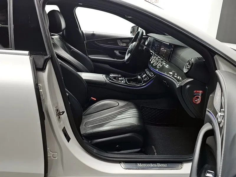 Mercedes-Benz CLS 400, снимка 11 - Автомобили и джипове - 54288700