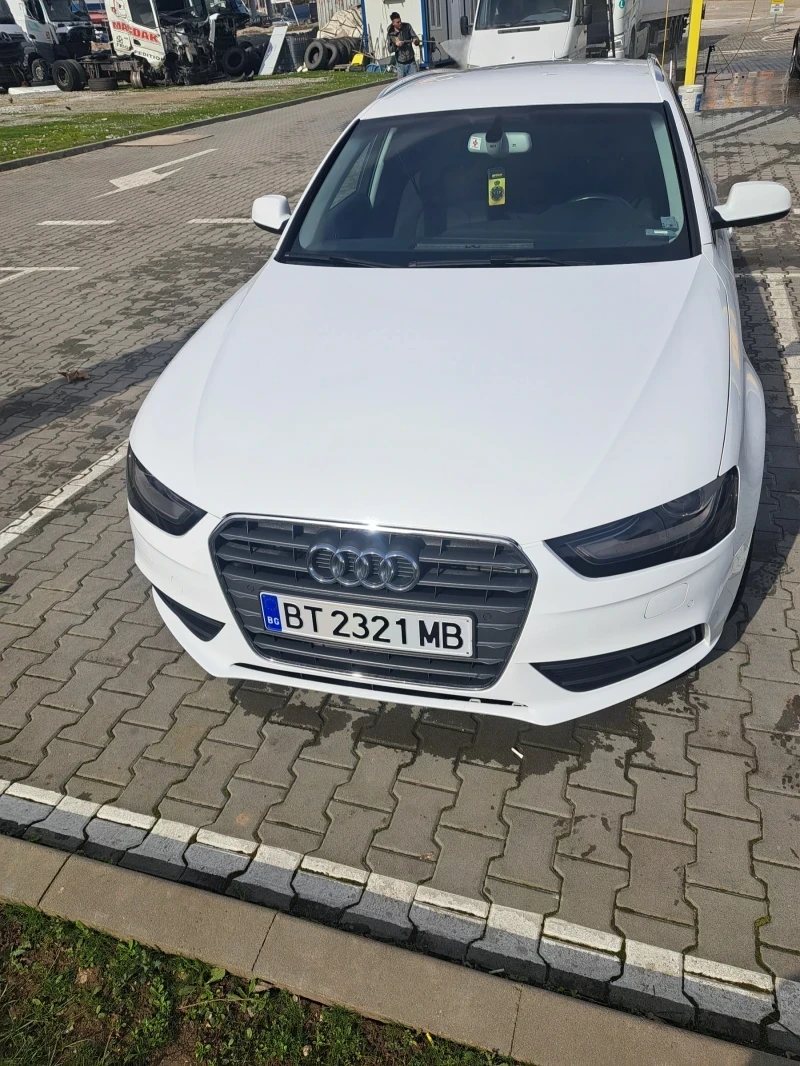 Audi A4 Avant Face 2.0 ТДИ Quattro, снимка 2 - Автомобили и джипове - 56015250