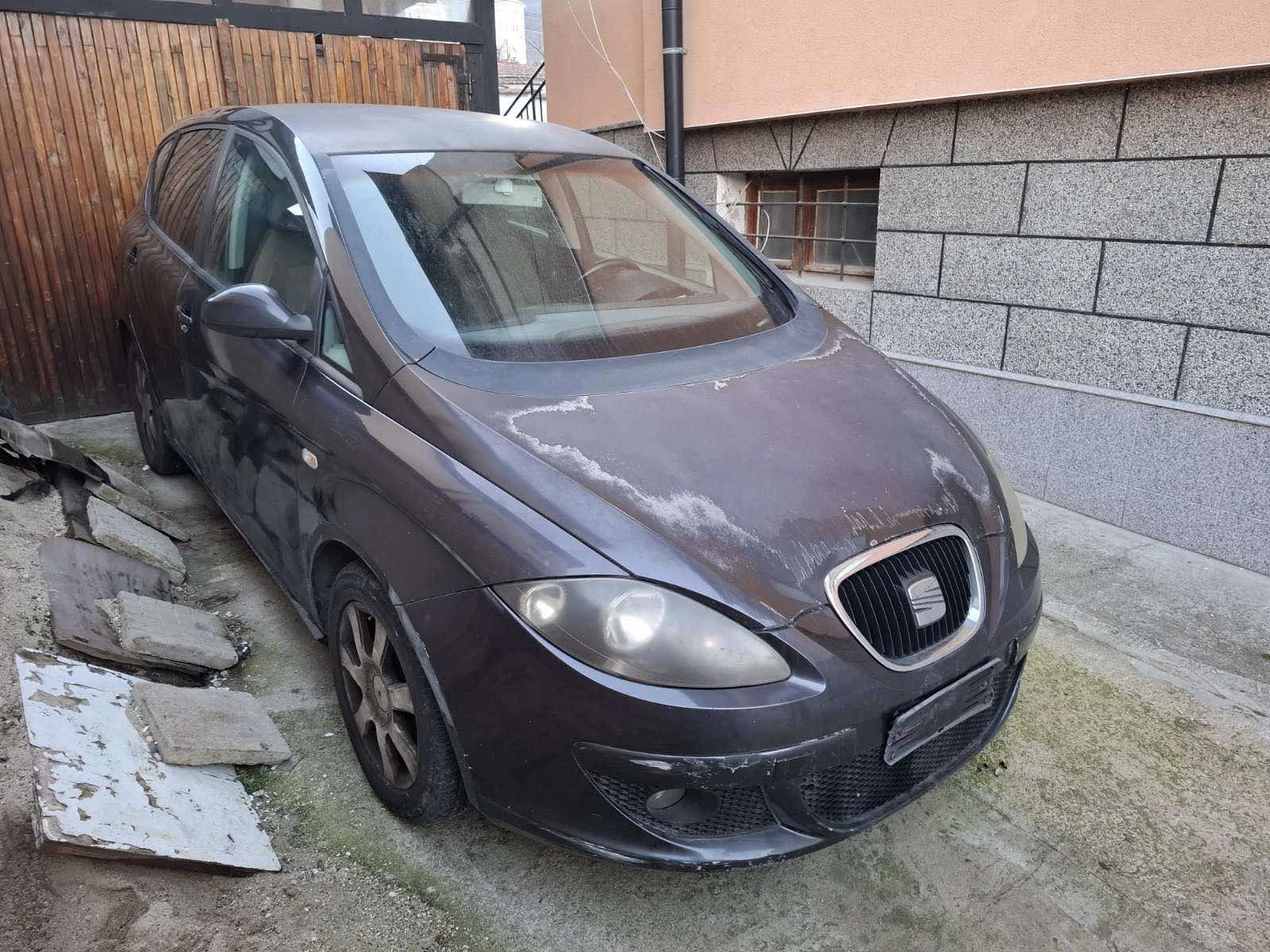 Seat Altea 1.9 tdi на части, снимка 1