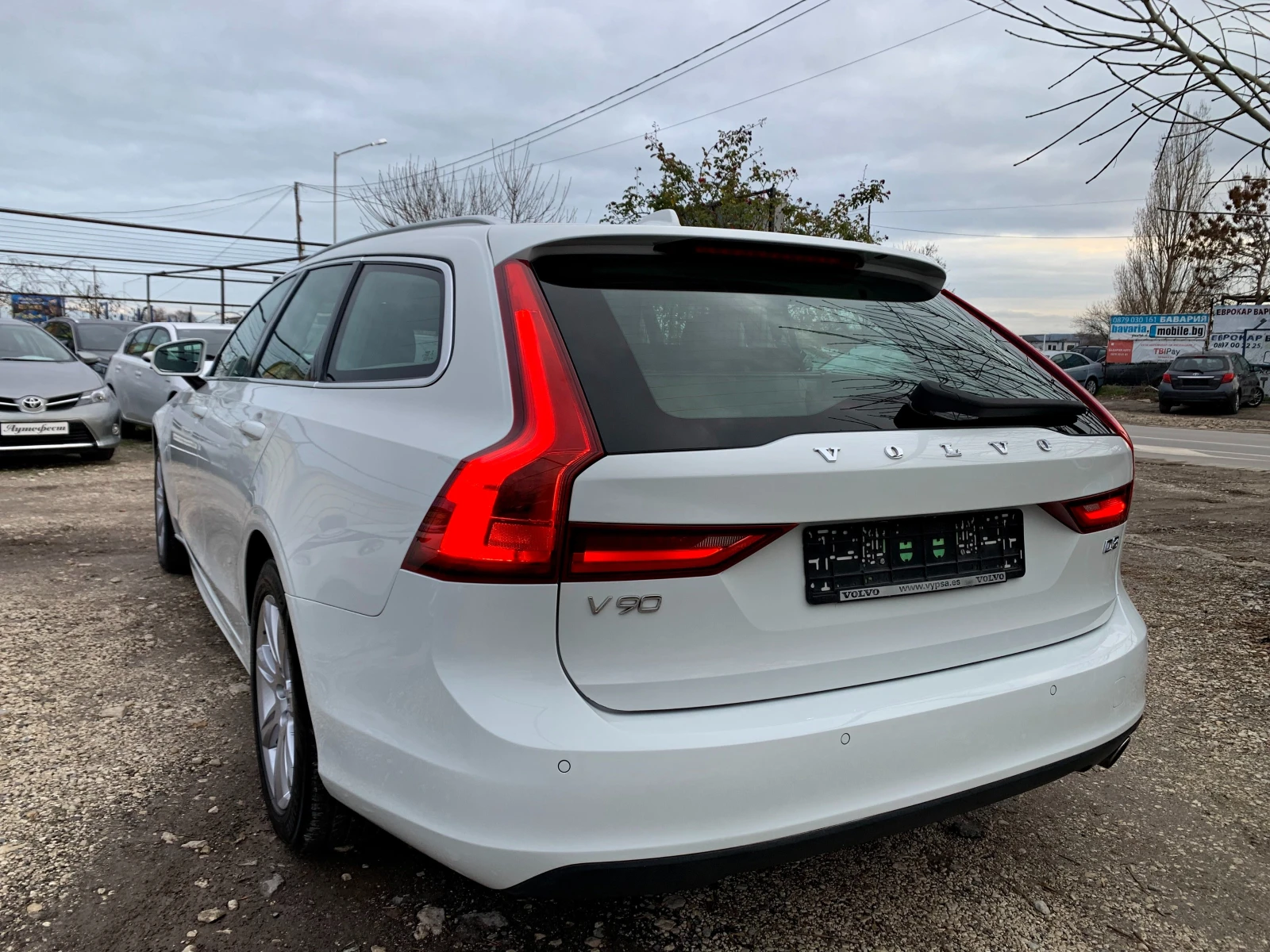 Volvo V90 2.0D  - изображение 3