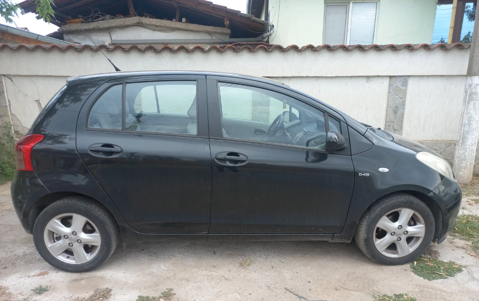 Toyota Yaris 1.4 D4D - изображение 4