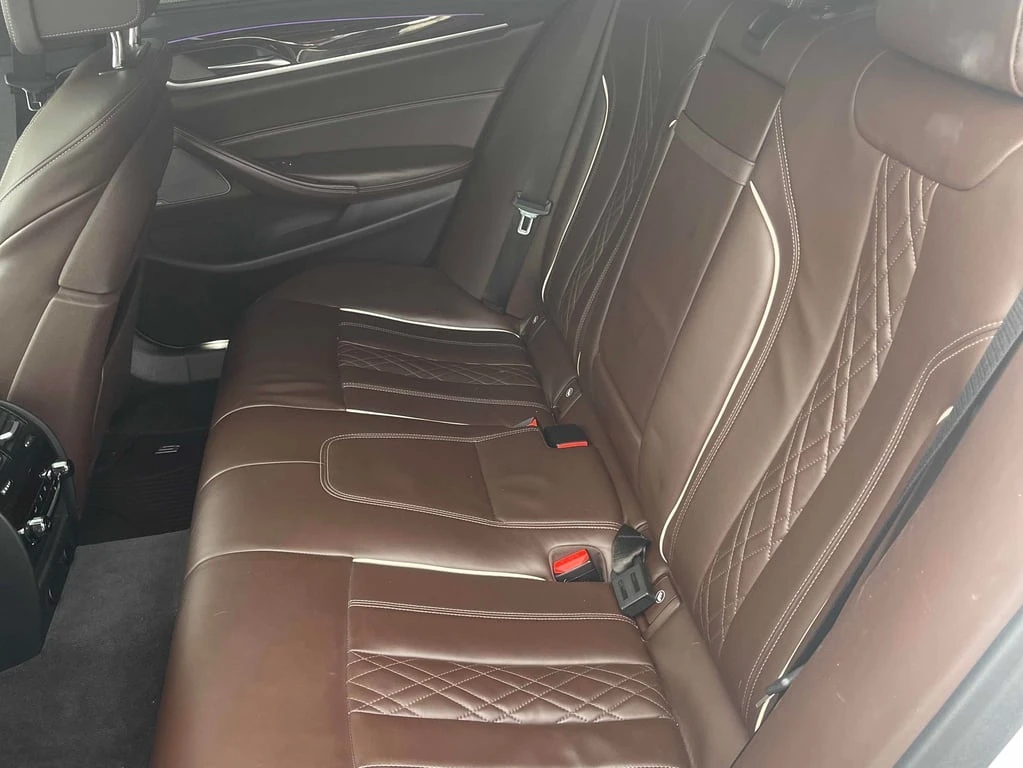 BMW 540 * 540i xDrive * CARFAX *    | Mobile.bg   16