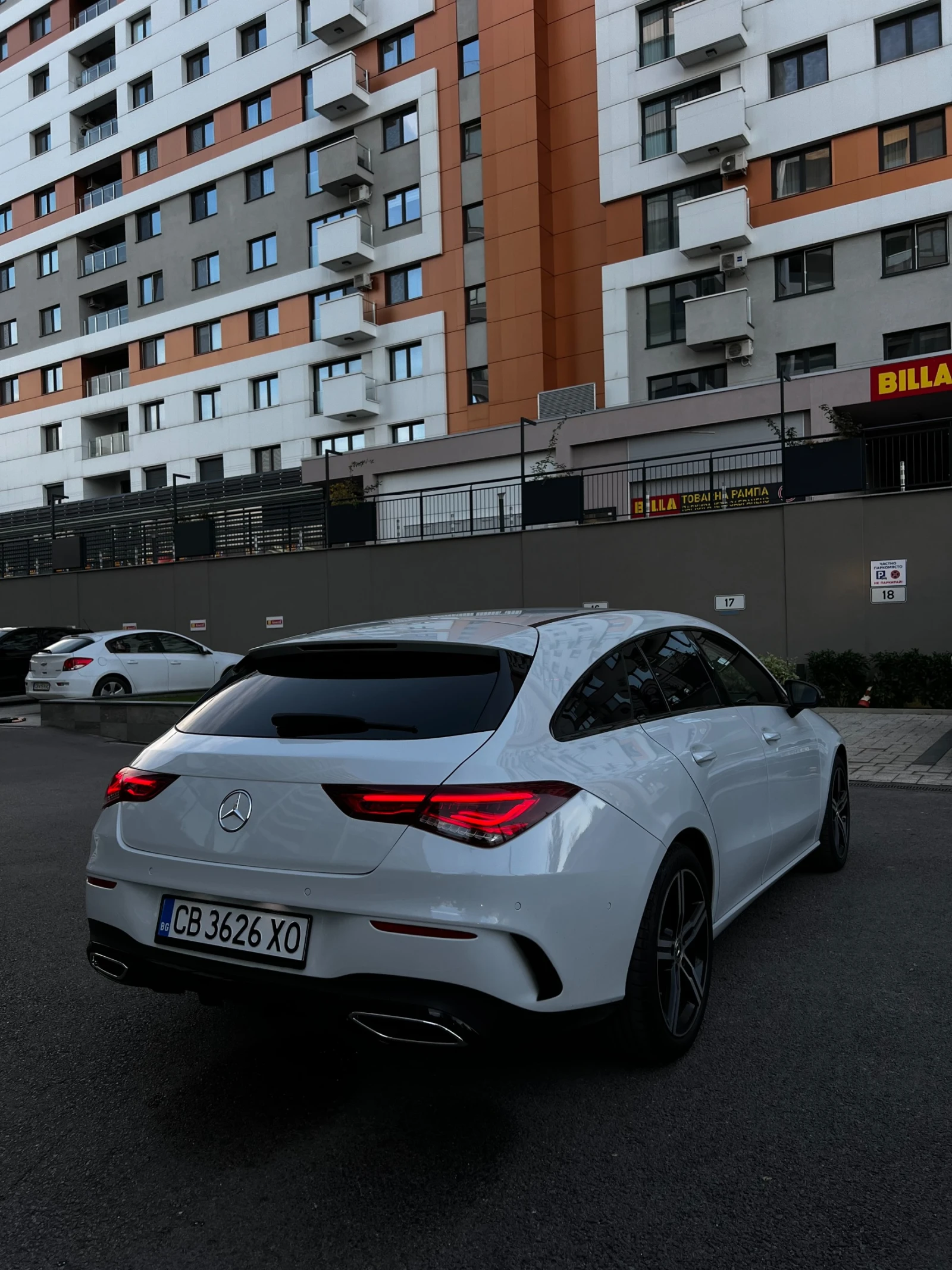 Mercedes-Benz CLA 200 2024 ГАРАНЦИОНЕН MULTIBEAM* AMBIENT* DISTR* LANE*  - изображение 2