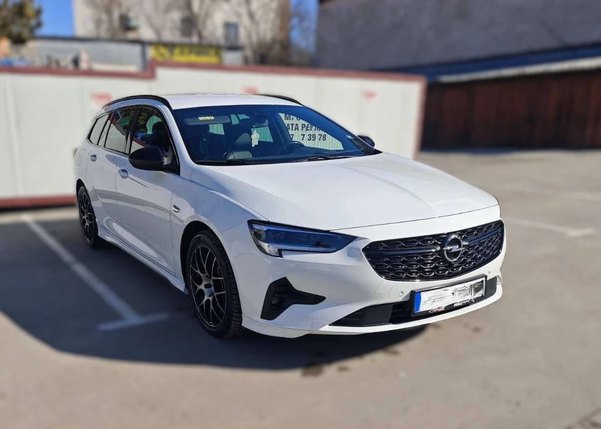 Opel Insignia GSLINE Sports Tourer