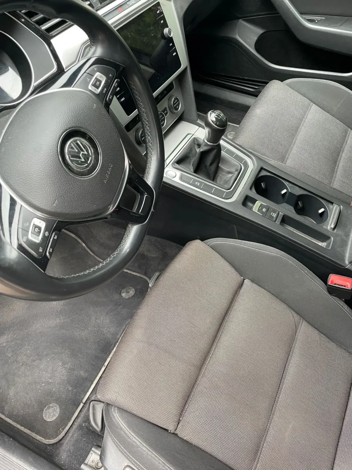 VW Passat 2.0 TDI / 150 кс / от Белгия, снимка 7 - Автомобили и джипове - 53959111
