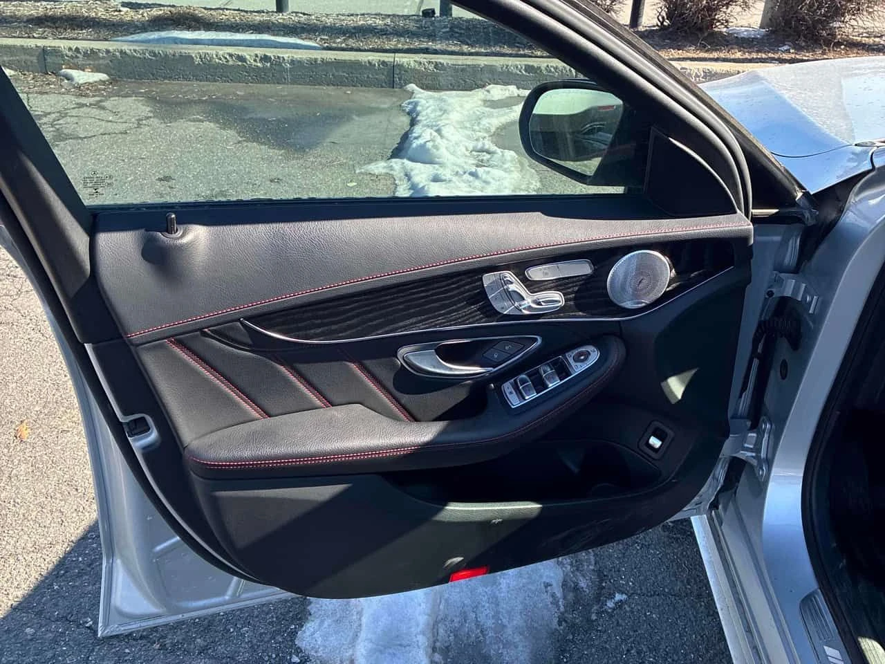 Mercedes-Benz AMG GT C * 43 * КОМБИ* PANO* KEYLES* ПОДГРЕВ* , снимка 12 - Автомобили и джипове - 54003331