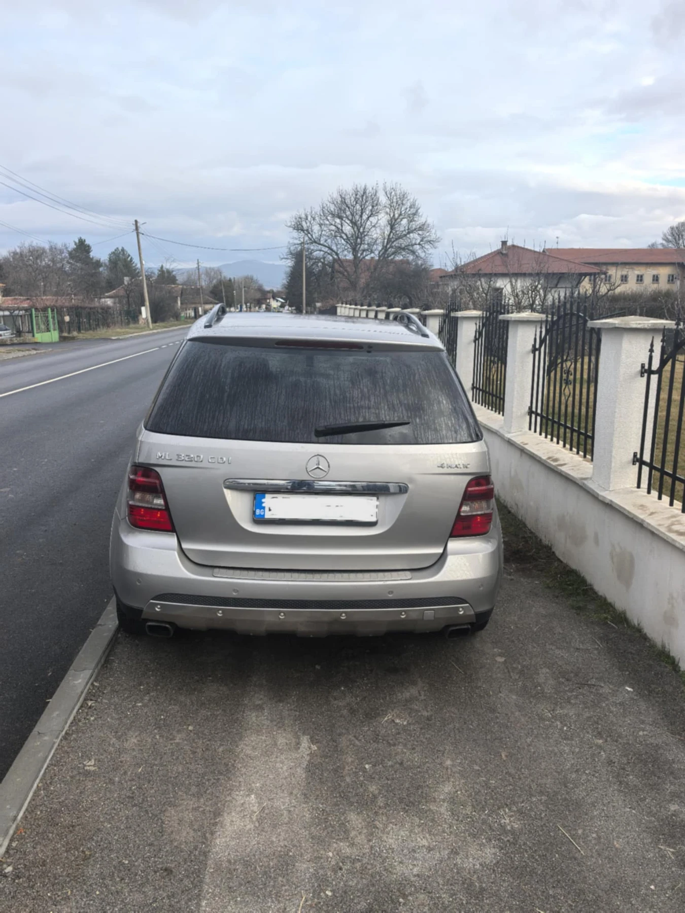 Mercedes-Benz 320, снимка 2 - Автомобили и джипове - 54070357