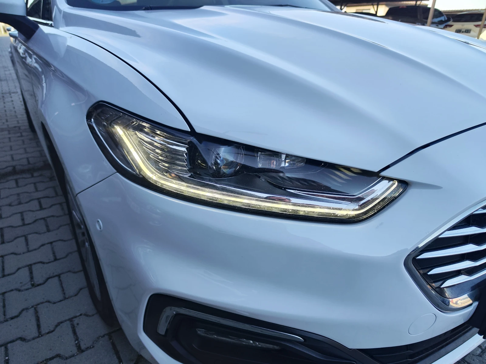 Ford Mondeo 2.0* PANORAMA* PODGREV* OBDUH* LINEASIS* DISTRONIC, снимка 14 - Автомобили и джипове - 54114343