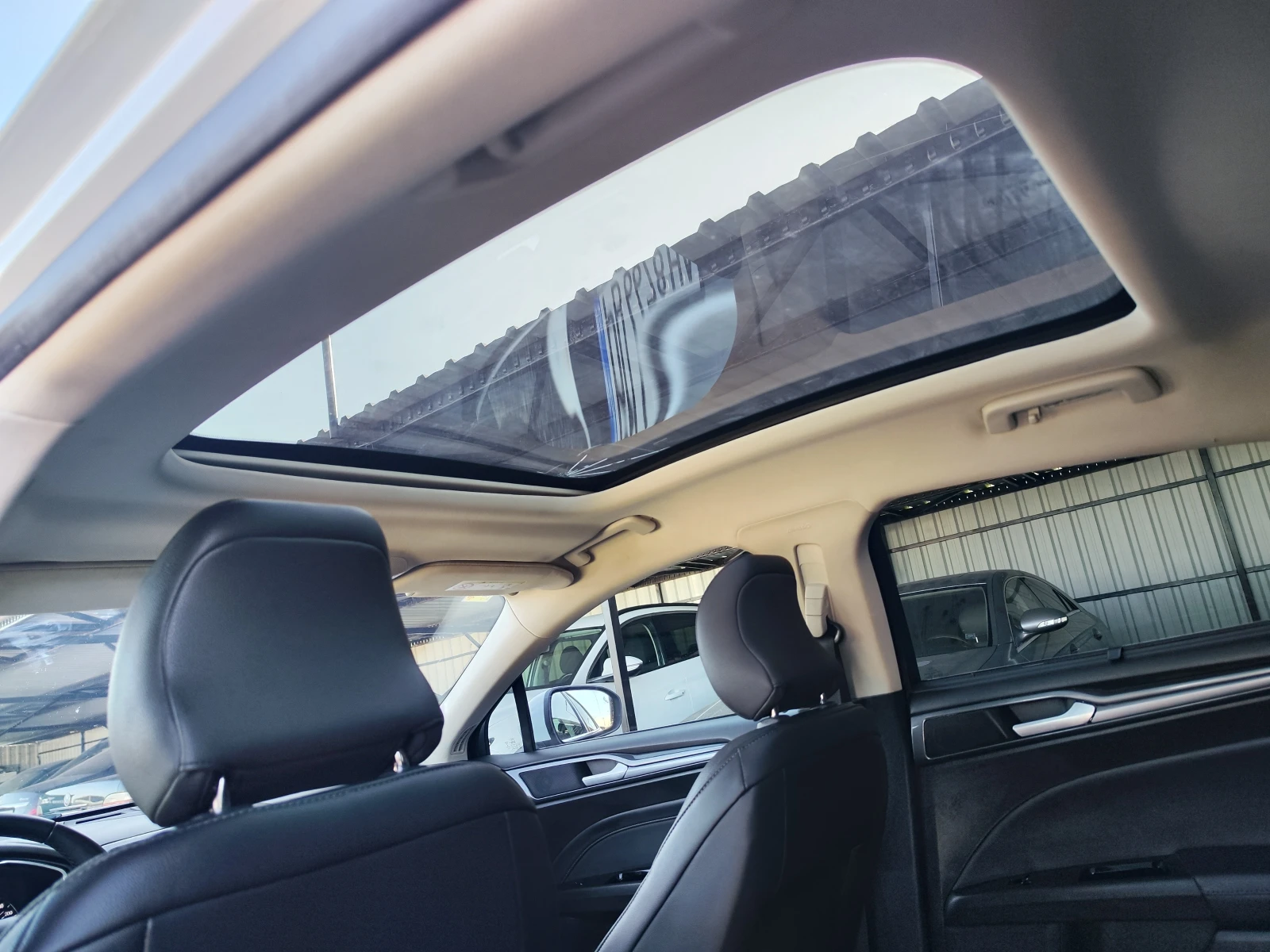 Ford Mondeo 2.0* PANORAMA* PODGREV* OBDUH* LINEASIS* DISTRONIC, снимка 10 - Автомобили и джипове - 54114343