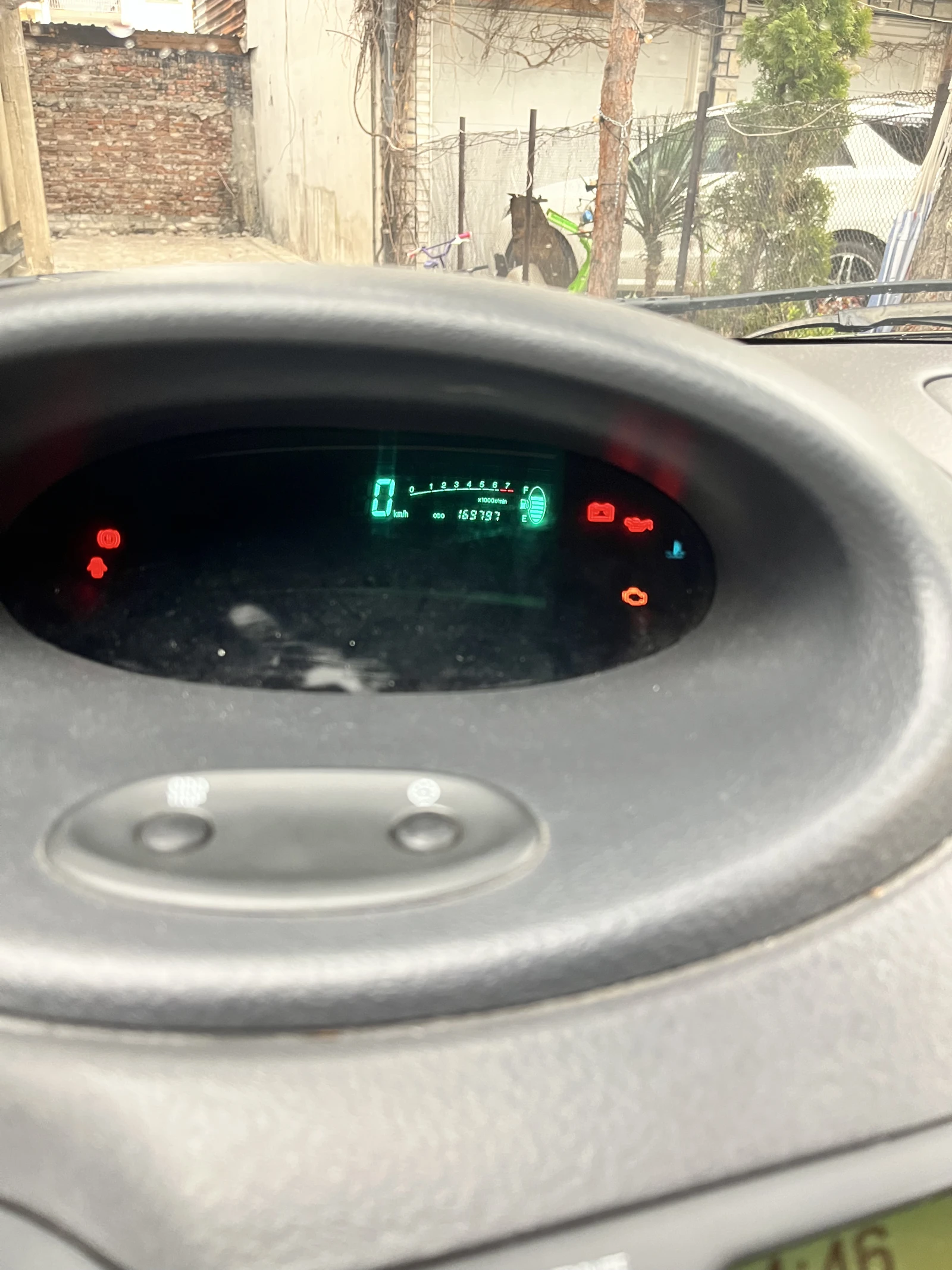 Toyota Yaris, снимка 11 - Автомобили и джипове - 54205004