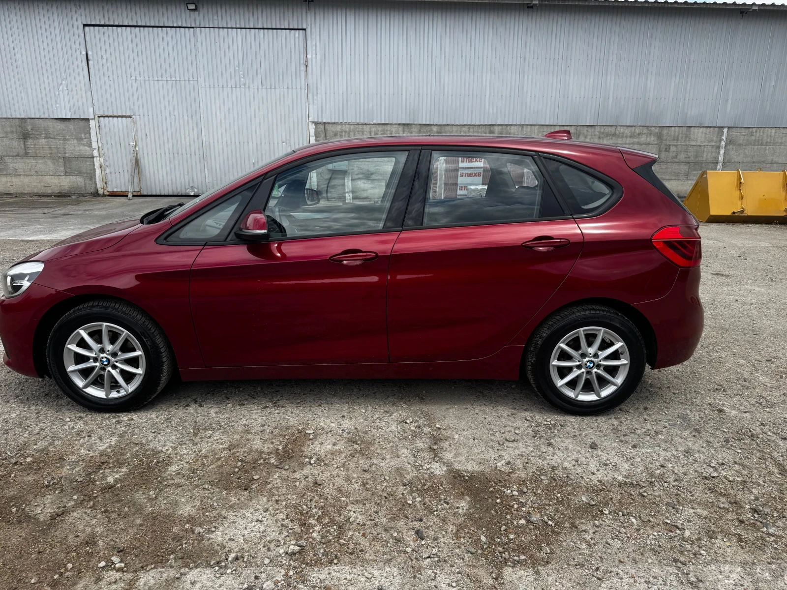 BMW 2 Active Tourer, снимка 2 - Автомобили и джипове - 54519298
