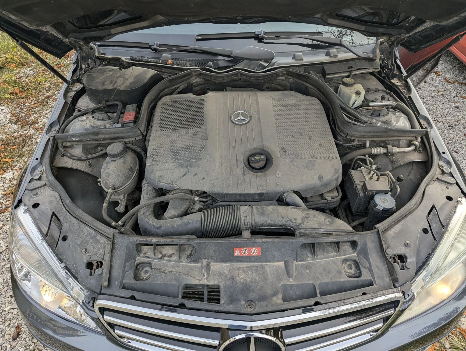 Mercedes-Benz C 220 CDI, снимка 14 - Автомобили и джипове - 54569031