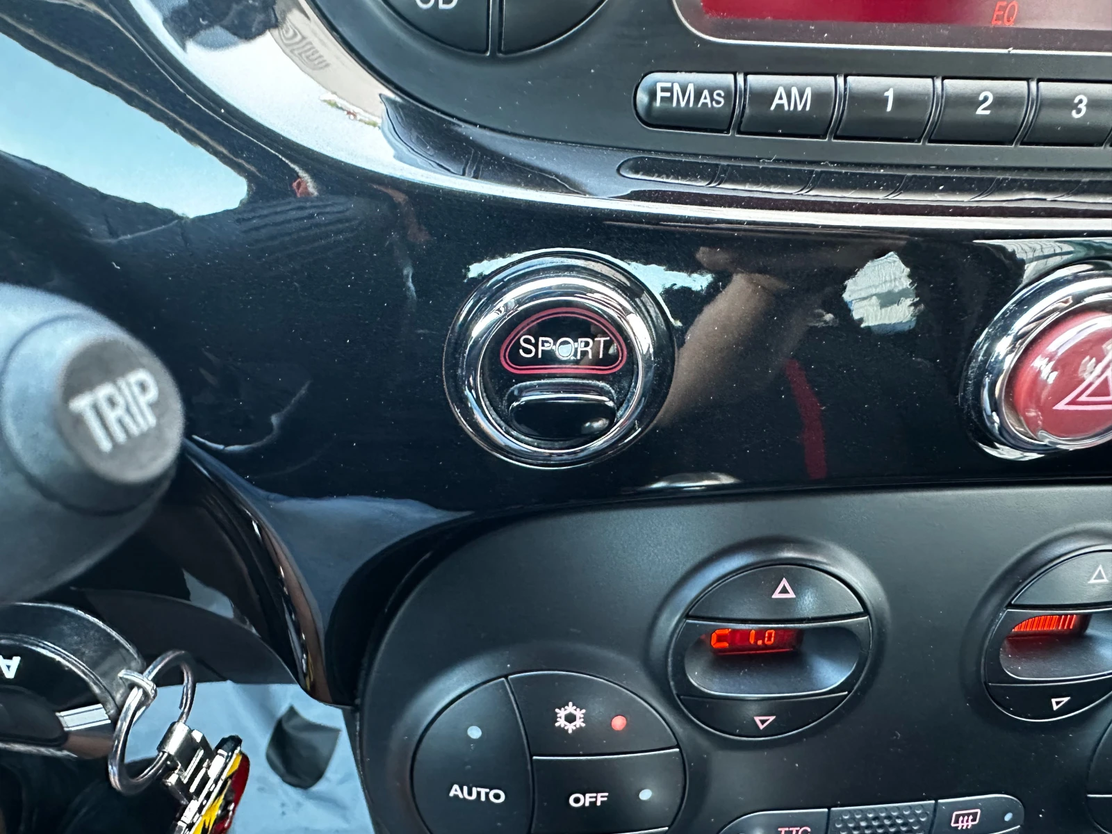 Fiat 500 Abarth 1.4i/ГАРАНЦИЯ, снимка 16 - Автомобили и джипове - 55048854