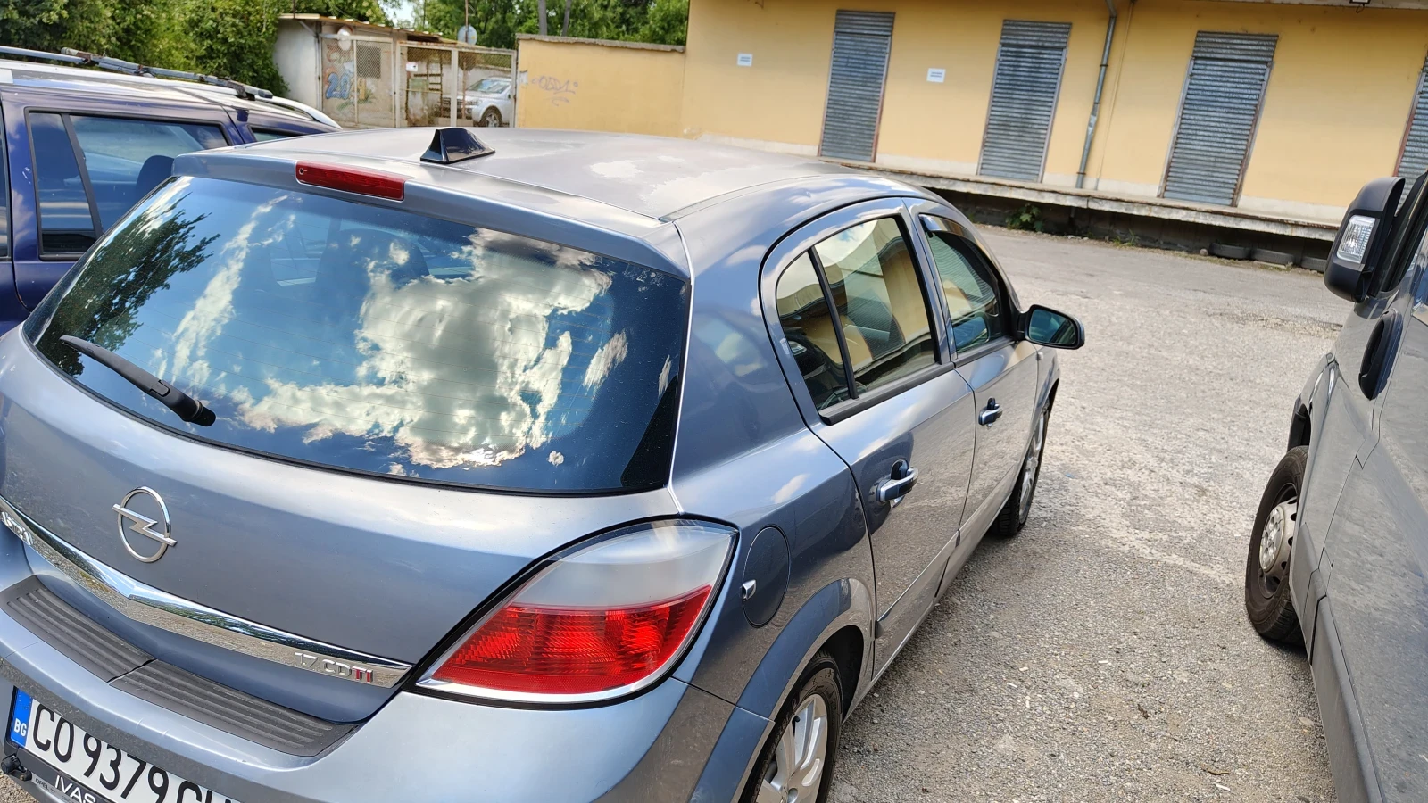 Opel Astra, снимка 4 - Автомобили и джипове - 55191921