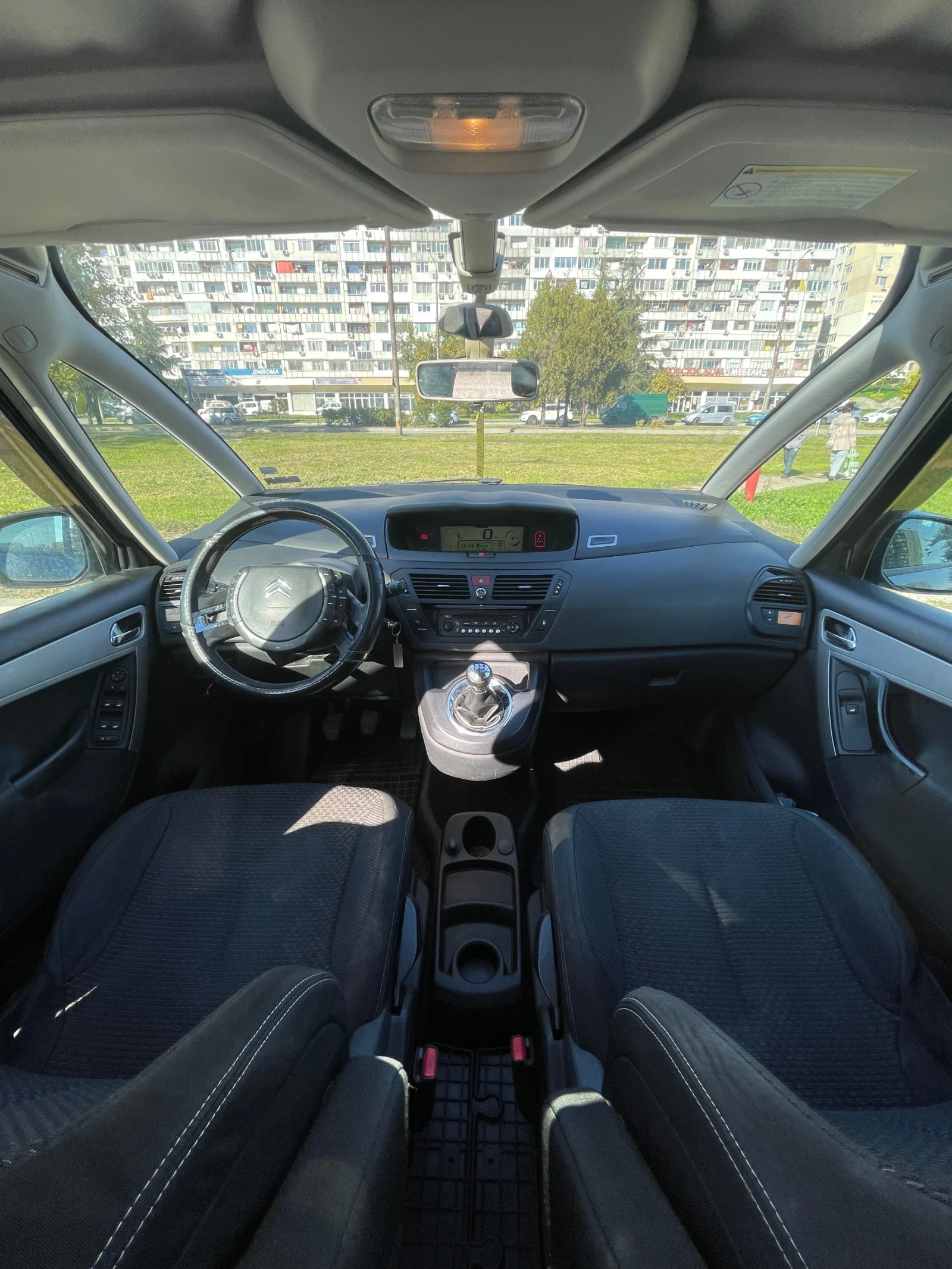 Citroen Grand C4 Picasso ГАЗ, снимка 8 - Автомобили и джипове - 55246567