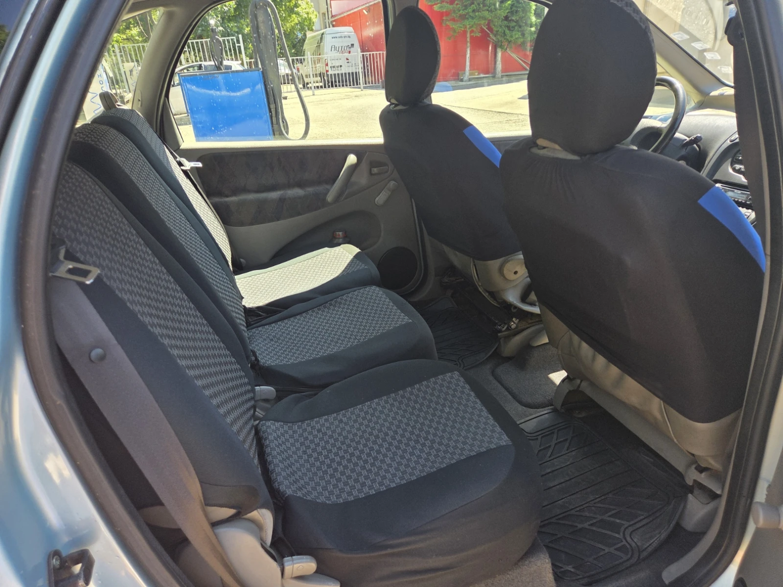 Citroen Xsara picasso 1.6i, снимка 8 - Автомобили и джипове - 55651174