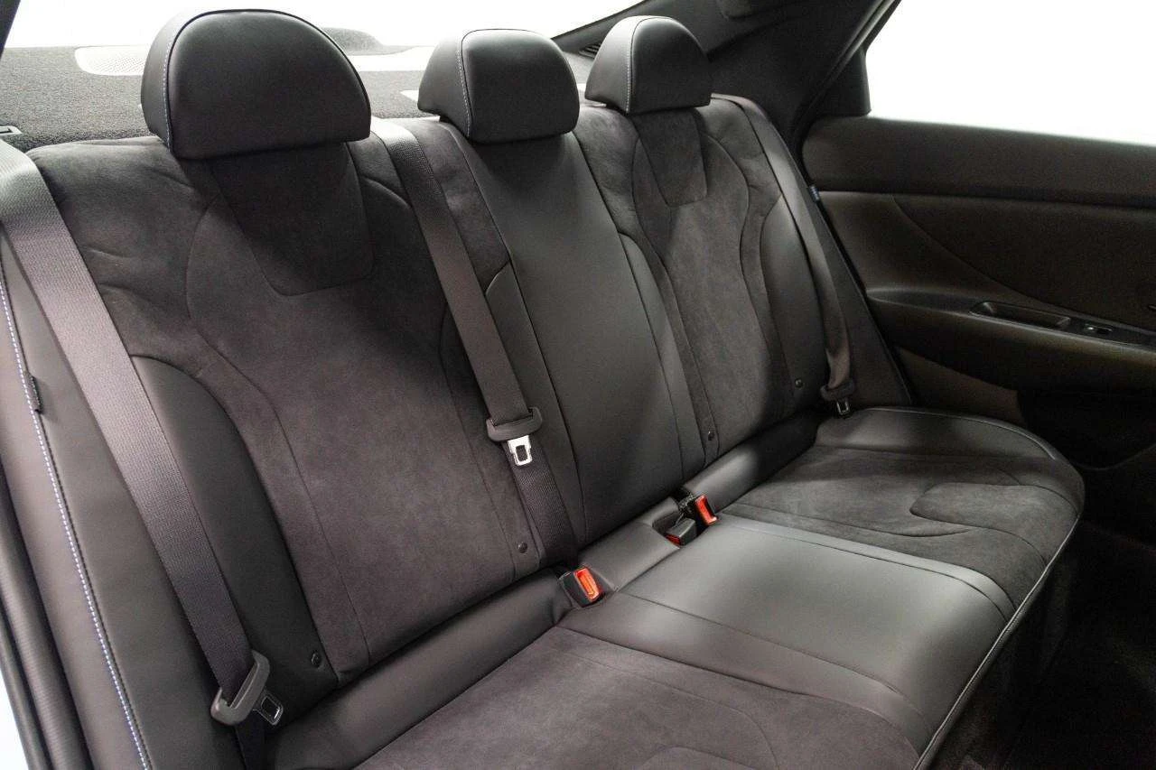 Hyundai Elantra N, ���� �� �������� | Mobile.bg � ����������� 15
