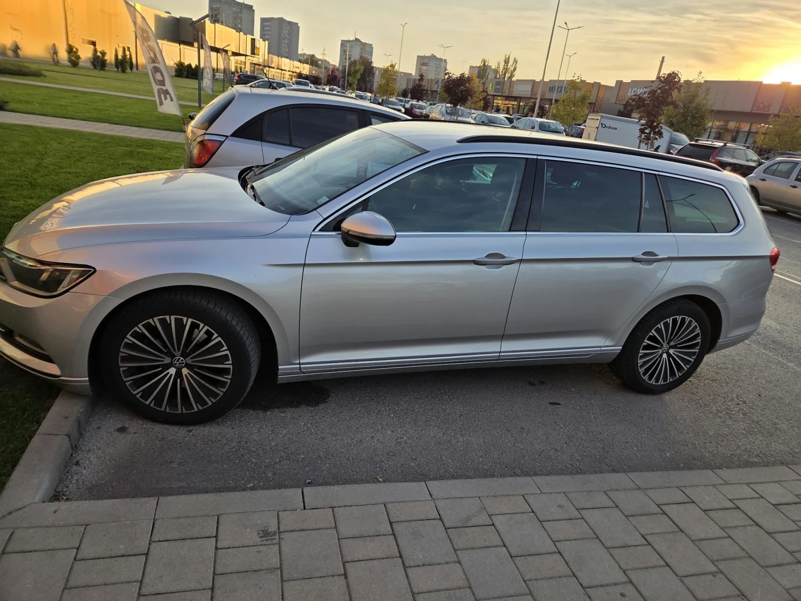 VW Passat 2.0 TDI (150 �.�) | Mobile.bg � ����������� 6