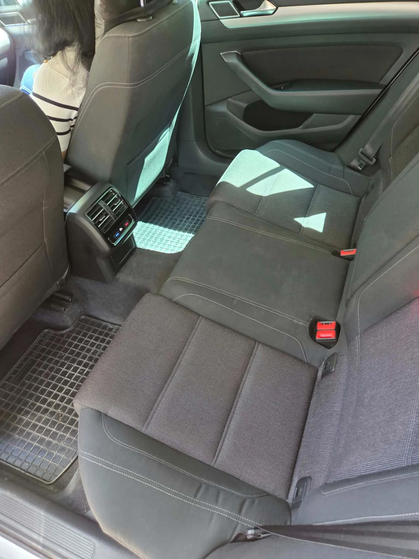 VW Passat 2.0 TDI (150 �.�) | Mobile.bg � ����������� 15
