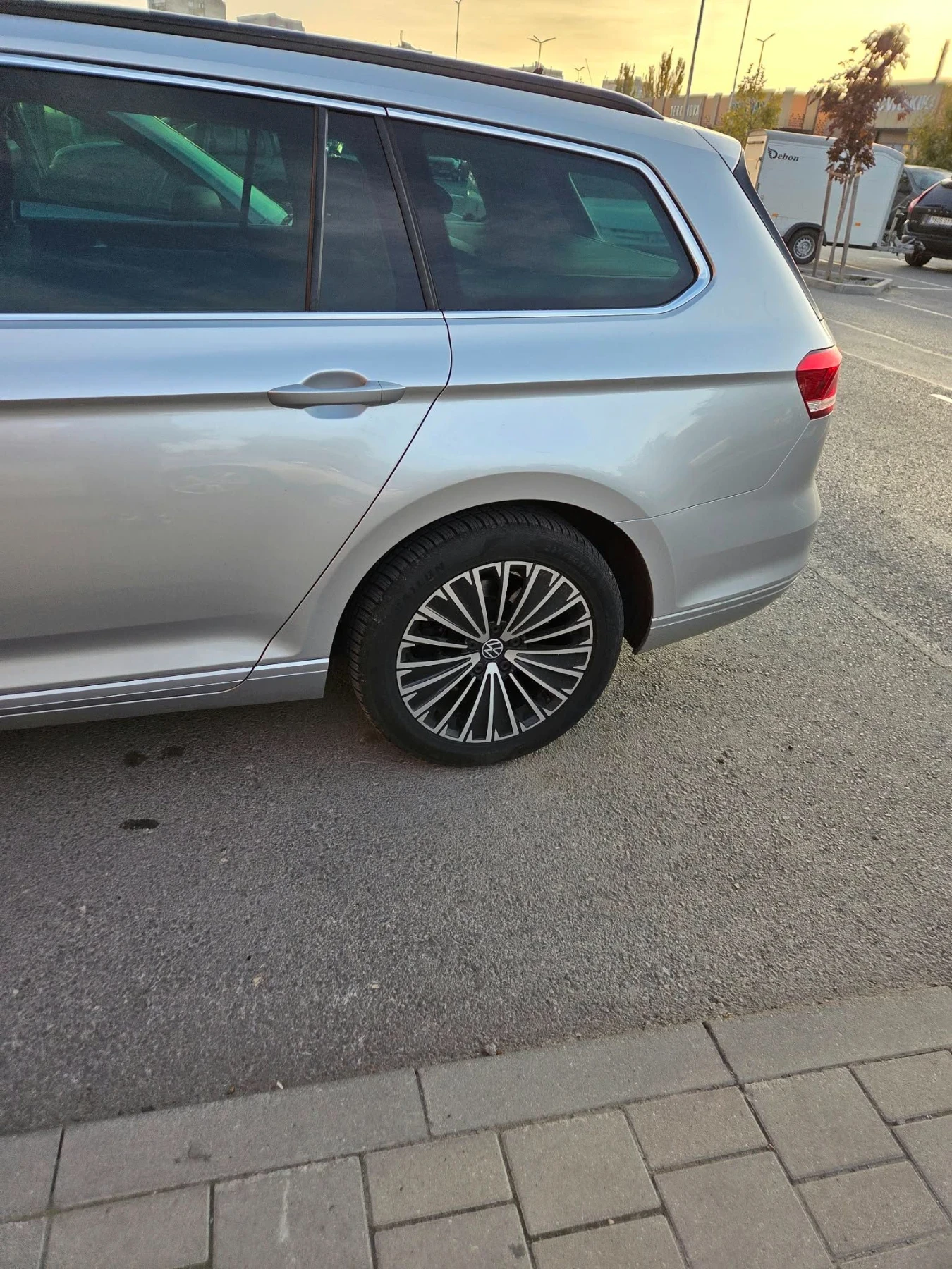 VW Passat 2.0 TDI (150 �.�) | Mobile.bg � ����������� 7
