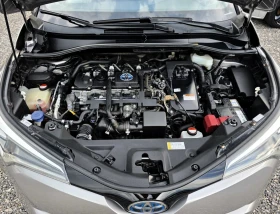 Toyota C-HR Hybrid/Full/Style* Bi-Tone, снимка 15