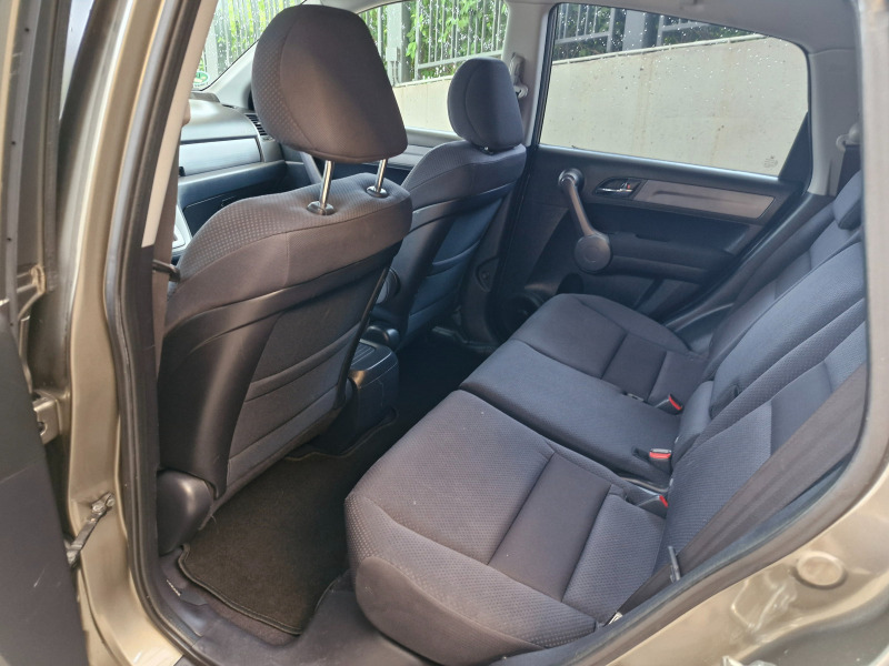 Honda Cr-v 2.0i, снимка 11 - Автомобили и джипове - 46348882