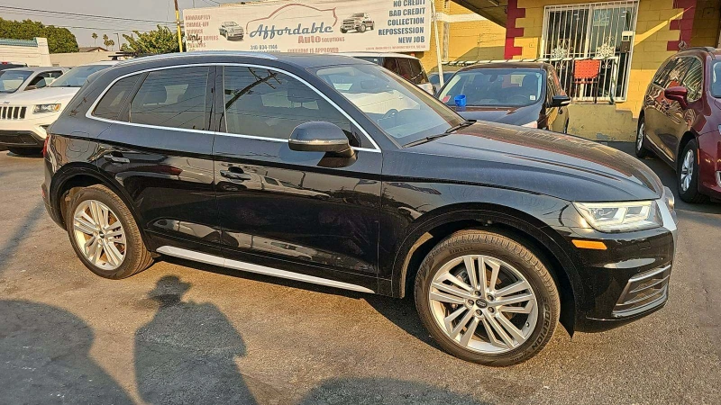 Audi Q5 2018 Audi Q5 Premium Plus, снимка 2 - Автомобили и джипове - 48701644