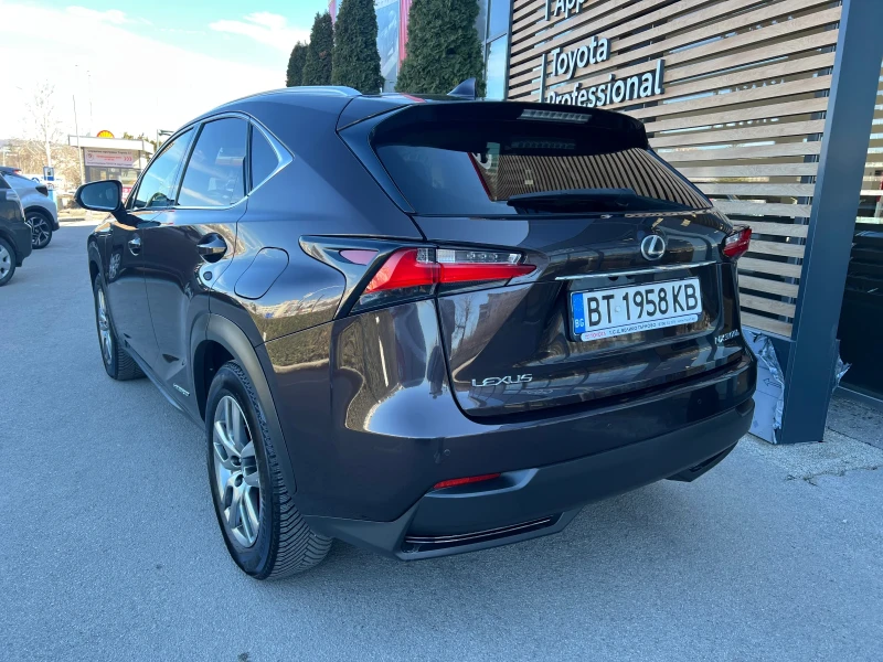 Lexus NX 300h 2.5 Hybrid Executive Plus, снимка 6 - Автомобили и джипове - 49401269