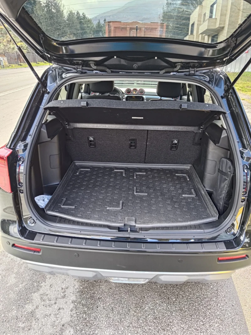 Suzuki Vitara, снимка 14 - Автомобили и джипове - 52652245