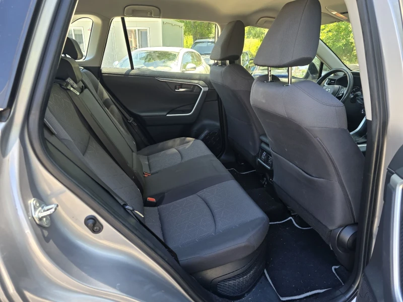 Toyota Rav4 2.5 HYBRID/4Х4/LED/ ГАРАНЦИЯ , снимка 11 - Автомобили и джипове - 52651720