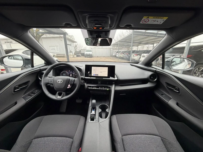 Toyota C-HR 1.8/HEV/BSM/, снимка 9 - Автомобили и джипове - 53457681