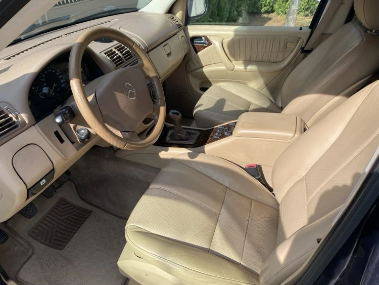 Mercedes-Benz ML 270  - изображение 7