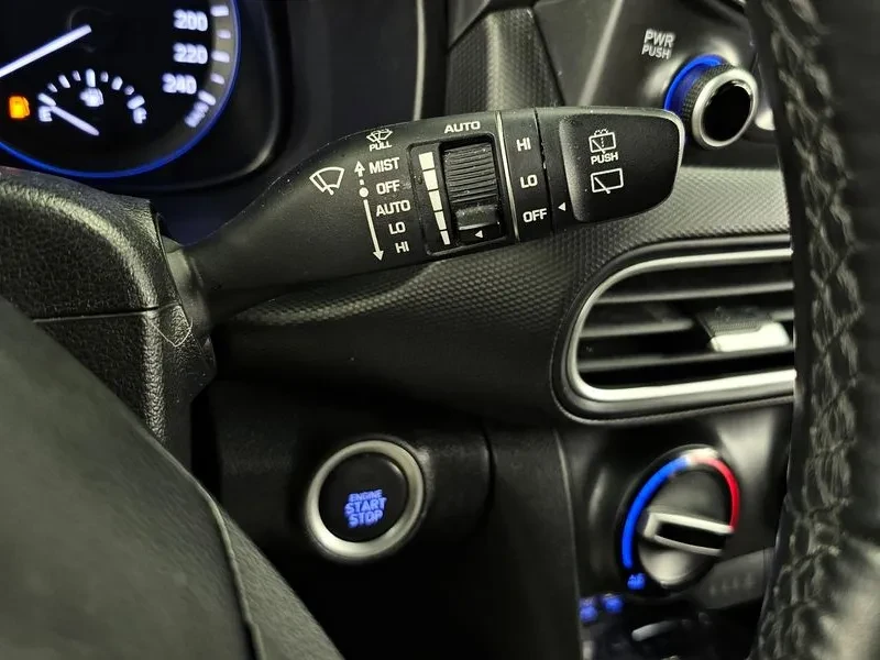 Hyundai Kona 1.6 2Wd Smart, снимка 15 - Автомобили и джипове - 53767599