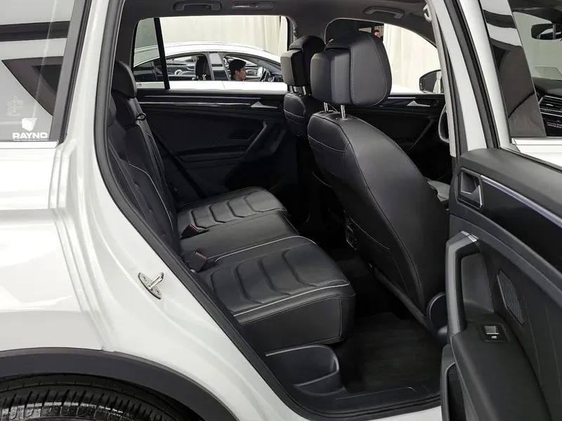 VW Tiguan 2.0 Tdi Prestige, снимка 12 - Автомобили и джипове - 55748317