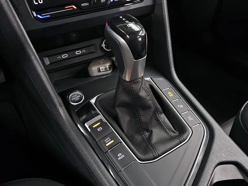 VW Tiguan 2.0 Tdi Prestige, снимка 9 - Автомобили и джипове - 55748317