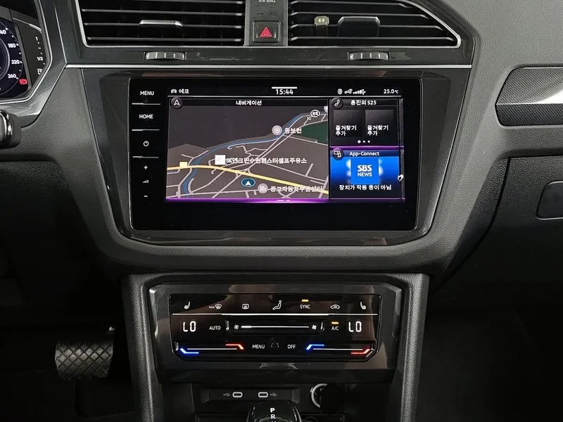 VW Tiguan 2.0 Tdi Prestige, снимка 14 - Автомобили и джипове - 55748317