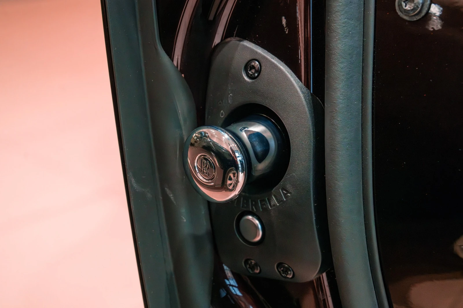 Rolls-Royce Cullinan | Mobile.bg   11