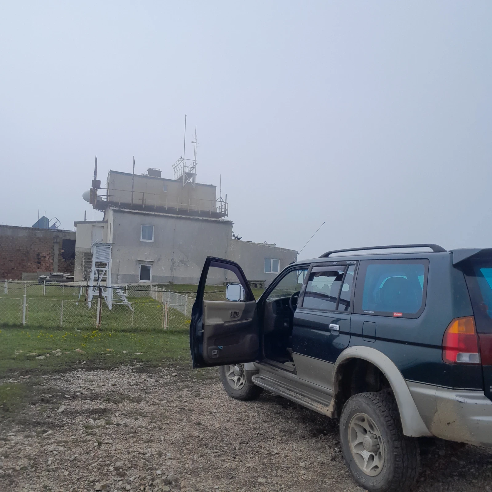 Mitsubishi Pajero sport 2.5 тди  - изображение 8